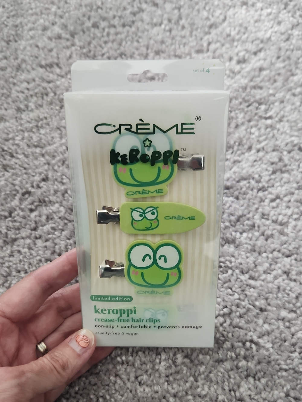 Keroppi Green Hair Clips - Set of 4